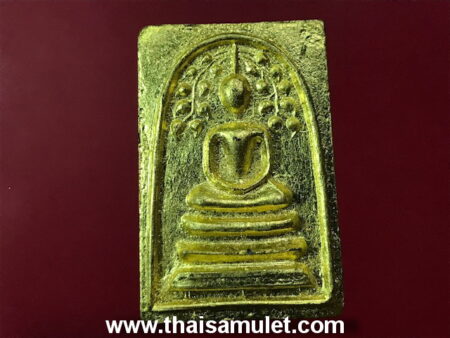 Rare amulet B.E.2514 Phra Somdej Prok Pho holy powder amulet in gold color by LP Pae (SOM