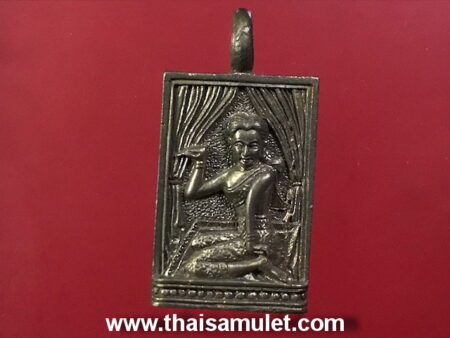 Wealth amulet B.E.2542 Nang Kwak holy metal amulet by LP It – First batch (GOD33)