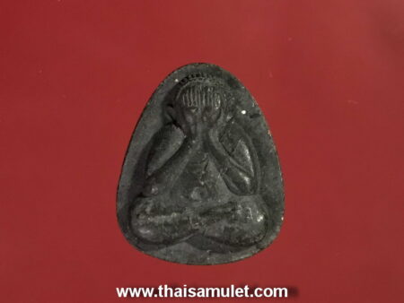 Wealth amulet B.E.2536 Phra Pidta Maha Lap holy powder amulet by LP Kasem (PID15)