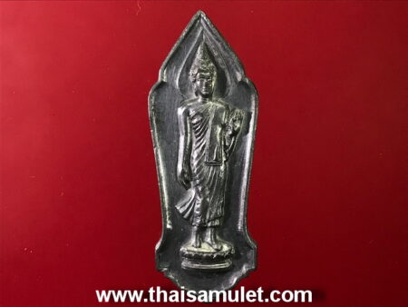 Wealth amulet B.E.2500 Phra Srisakaya Thodsaphonyan lead amulet in popular imprint (SOM70)