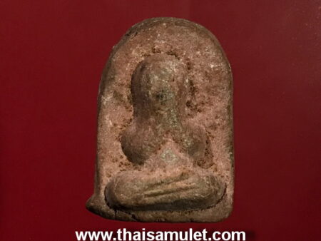 Rare amulet B.E.2510 Phra Pidta holy powder amulet in Soom Kor imprint (PID25)