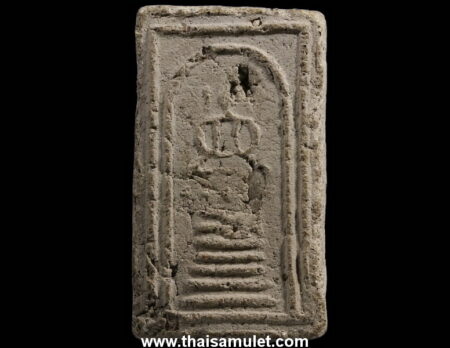 Rare amulet B.E.2483 Phra Somdej Phai Tong holy powder amulet (SOM89)