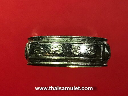 Mongkol Maha Niyom Maha Saney ring in beautiful condition (TAK17)