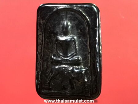 B.E.2530 Phra Somdej sits on tiger holy mineral amulet (SOM91)