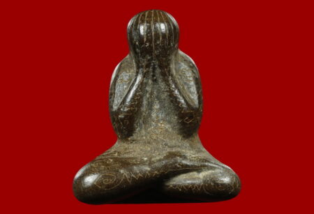B.E.2500 Phra Pidta holy powder amulet in not ear imprint (PID42)