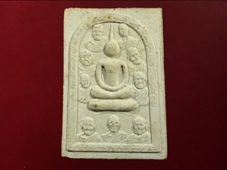 Phra Somdej Kao Arahant holy powder amulet in beautiful condition (SOM136)