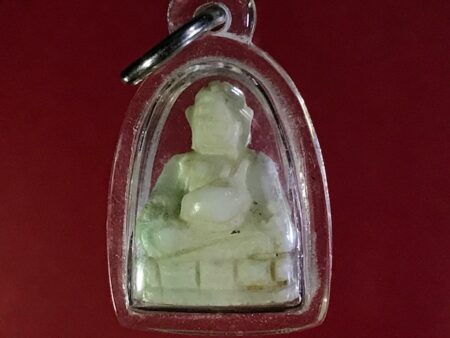 Wealth amulet B.E.2536 Phra Sangkhajai jade amulet (SOM215)