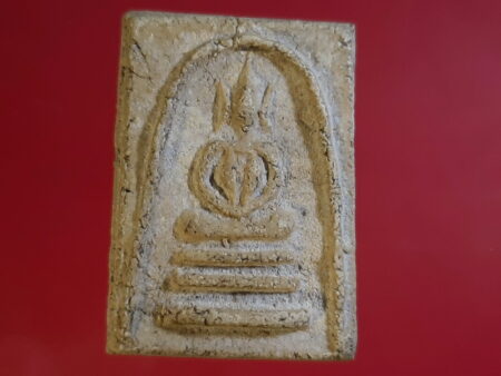 B.E.2495 Phra Somdej holy powder amulet in Oak Rong imprint (SOM238)