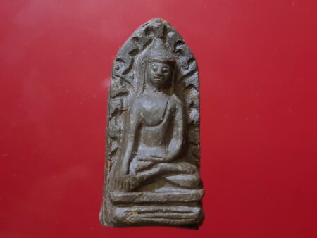 B.E.2518 Phra Rod holy powder amulet in Marnwichai imprint (SOM259)