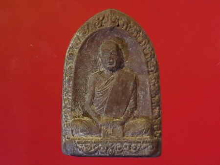 Rare amulet B.E.2520 LP Uttama holy powder amulet with 3 Pagoda Yant (MON316)