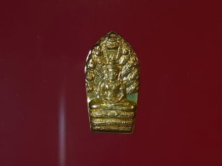Wealth amulet B.E.2547 Phra Nark Prok Bai Makham brass amulet (SOM284)