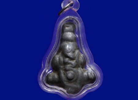 Rare amulet B.E.2510 Phra Pidta Junthakhat holy metal amulet by LP Thongthip (PID102)