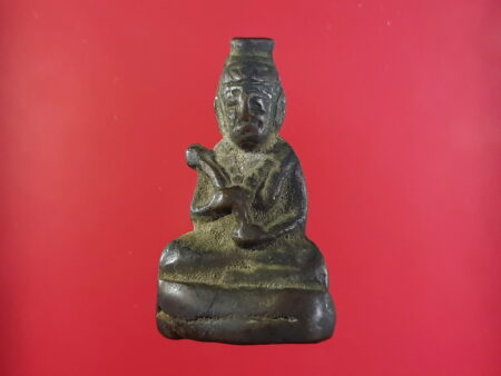 Rare amulet B.E.2470 Ruesi Thue Dok Bau or hermit hold lotus brass amulet by LP Im (GOD176)