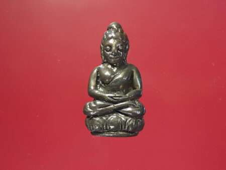 Wealth amulet B.E.2548 Phra Kring Lom Look Nawaloha amulet by LP Thong (PKR60)