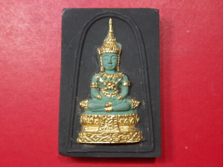 Wealth amulet B.E.2513 Phra Kaewmorakot holy powder amulet by LP Jao Khun Nor (SOM390)