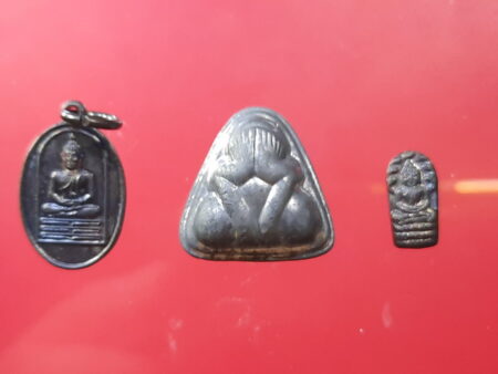 Wealth amulet set of Phra Phut coin, Phra Prok Bai Makham coin and Pidta amulet (SOM405)