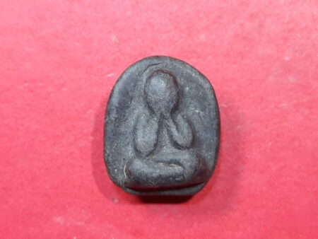 Rare amulet B.E.2500 Phra Pidta holy powder amulet in Med Bau imprint by LP Iem (PID151)