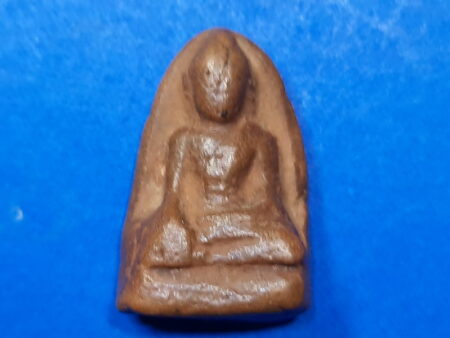 Rare amulet B.E.2100 Phra Kru Wat Takai Nah Mongkol or Mongkol face amulet (SOM447)