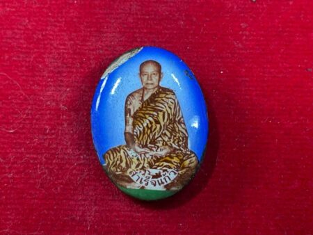 Wealth Thai amulet B.E.2537 Locket Samret Kaew LP Phromma with Lek Lai – only 99 pieces (MON605)