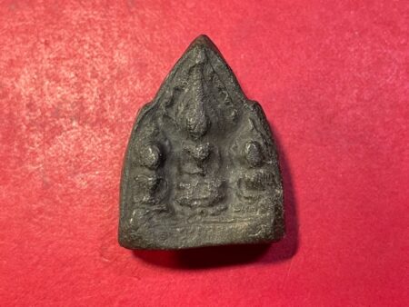 Rare Thai amulet B.E.2496 Phra Tri Gai holy soil amulet by LP Tao – First batch (SOM517)