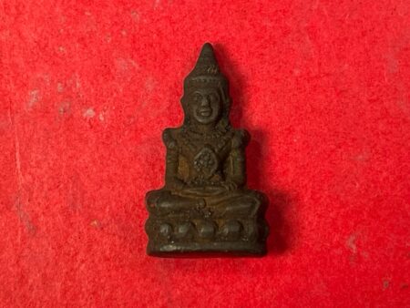 Rare Thai amulet B.E.2504 Phra Kaewmorakot brass amulet in small imprint by Wat Thapae (PKR94)