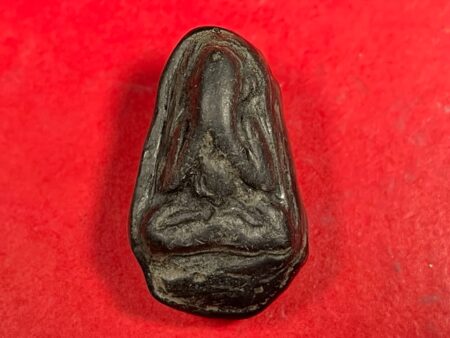 Rare Thai amulet B.E.2460 Phra Pidta holy powder amulet in double face imprint by LP Choei (PID179)