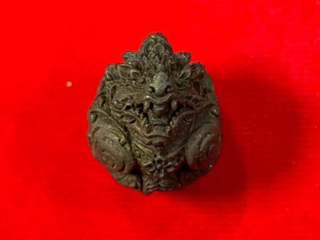 Protect Thai amulet B.E.2546 Look Om Singharaj copper amulet by LP Hong (GOD286)