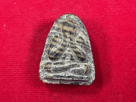 Rare Thai amulet B.E.2513 Phra Pidta powder amulet in tiger pattern by LP Pae – First Batch (PID181)
