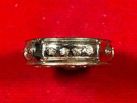 Rare amulet B.E.2524 Mongkol Maha Niyom Maha Saney ring in beautiful condition by AJ Chum (TAK128)