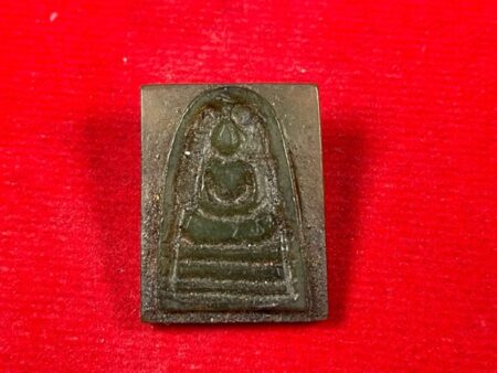 Wealth amulet B.E.2536 Phra Somdej jade amulet in small imprint by LP Wiriyang (SOM543)