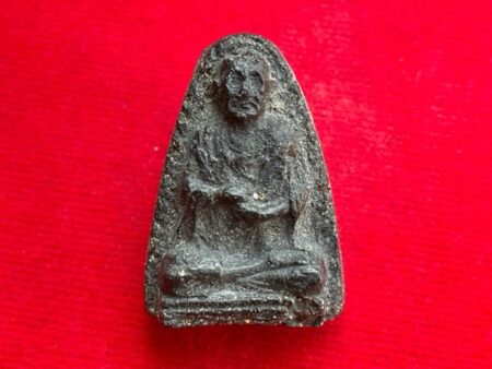 Rare amulet B.E.2506 Somdej Toh holy powder amulet in black color by Wat Prasart (MON681)