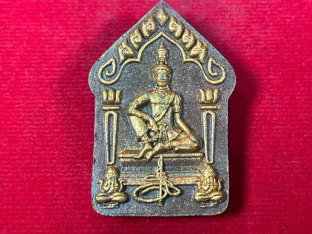 Wealth Jatukham Ramathep powder amulet with silver sword amulet by LP Prasoot (GOD303)