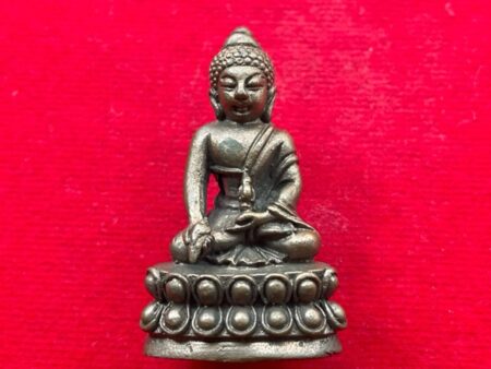 Wealth amulet B.E.2555 Phra Kring Kranchanaphisek Nawaloha amulet by LP Nopphawan (PKR107)