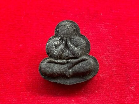 Wealth amulet B.E.2518 Phra Pidta Maha Setthi holy powder amulet by LP Sim (PID200)