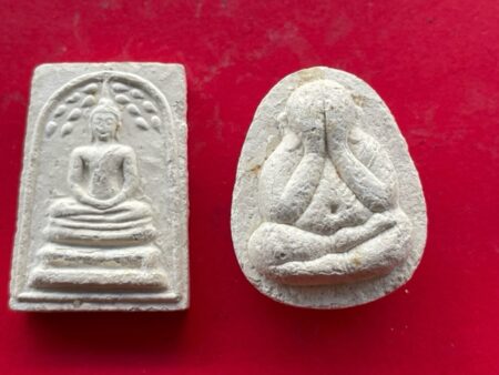 Wealth amulet B.E.2535 Phra Somdej Prok Pho and Phra Pidta holy powder amulet by LP Mian (SOM574)