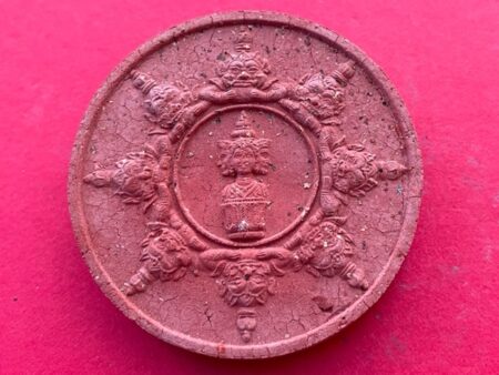 Wealth amulet B.E.2541 Jatukham holy powder amulet in red color by AJ Khun Pun – Bau Sue Heng batch (GOD318)