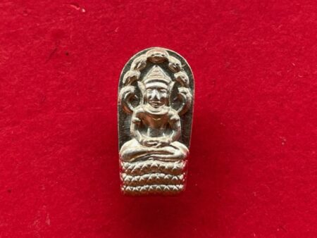 Wealth amulet B.E.2558 Phra Prok Makham silver amulet by Wat Laharnrai (SOM572)