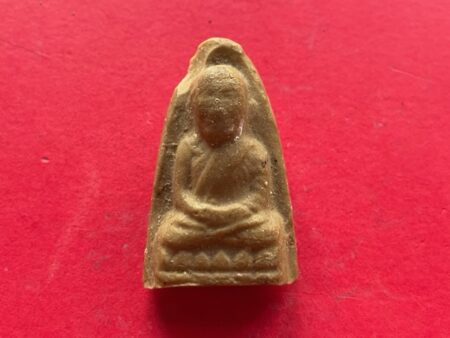Rare amulet B.E.2510 LP Thuad holy powder amulet by LP Thoob (MON731)