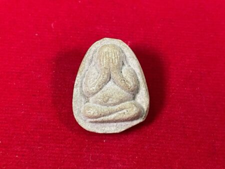 Rare amulet B.E.2521 Phra Pidta Tang Tau holy powder amulet by LP Khong (PID203)