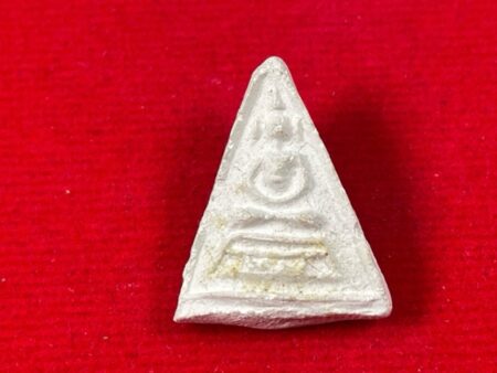 Rare amulet B.E.2465 Phra Somdej Nang Phaya holy powder amulet by LP Phueng (SOM584)