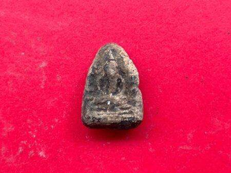 Wealth amulet B.E.2470 Phra Phong Dam in Samathi imprint holy powder amulet by LP Im (SOM611)