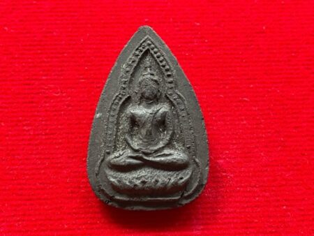 Wealth amulet B.E.2517 Phra Phutthachinnarat holy powder amulet by LP Ngoen – 84 years batch (SOM614)