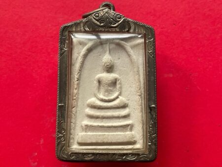 Wealth amulet B.E.2513 Phra Somdej Sam Chan with LP Jao Khun Nor holy powder amulet with silver casing (SOM606)
