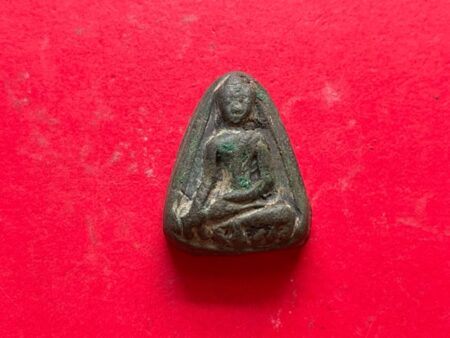 Wealth amulet B.E.2505 Phra Nang Phaya Keeb Bau holy powder amulet by LP Thab (SOM632)