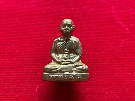 Wealth amulet B.E.2555 LP Sangiam brass amulet with beautiful condition – first batch (MON795)