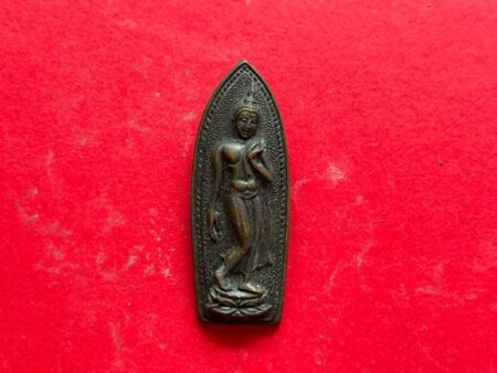 Wealth amulet B.E.2516 Phra Leela copper amulet in beautiful condition blessed by LP Kasem (SOM626)