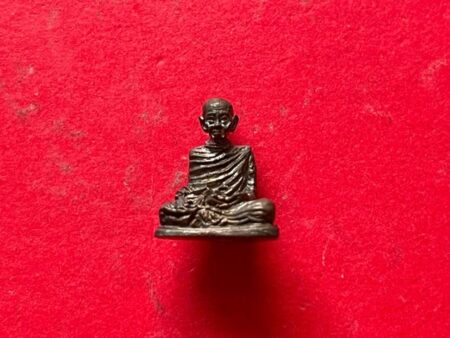 Wealth amulet B.E.2536 LP Kasem Nawaloha amulet in small imprint (MON805)