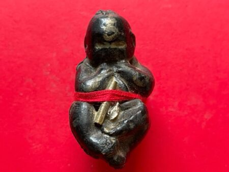 Rare amulet B.E.2550 Guman Thong holy soil amulet with Takrut by AJ Best (GOD341)