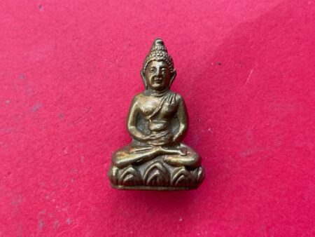 Wealth B.E.2513 Phra Kring Ror Dor bronze amulet with silver case by LP Jao Khun Nor (PKR139)