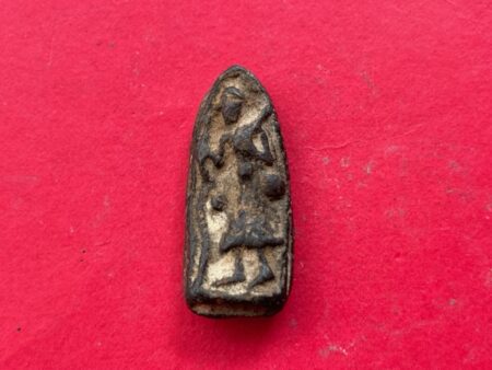 Rare amulet B.E.2515 Phra Sivali holy powder amulet in black color by LP Guay (MON841)